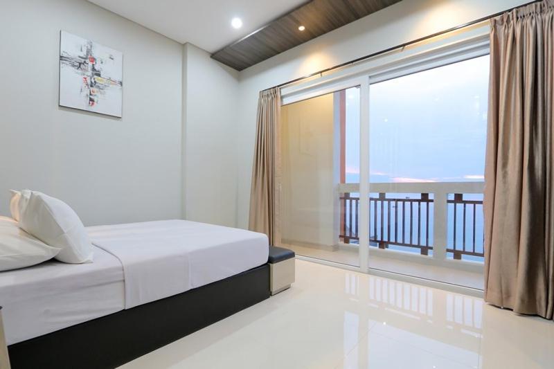 Sun In Pangandaran Hotel Exterior photo