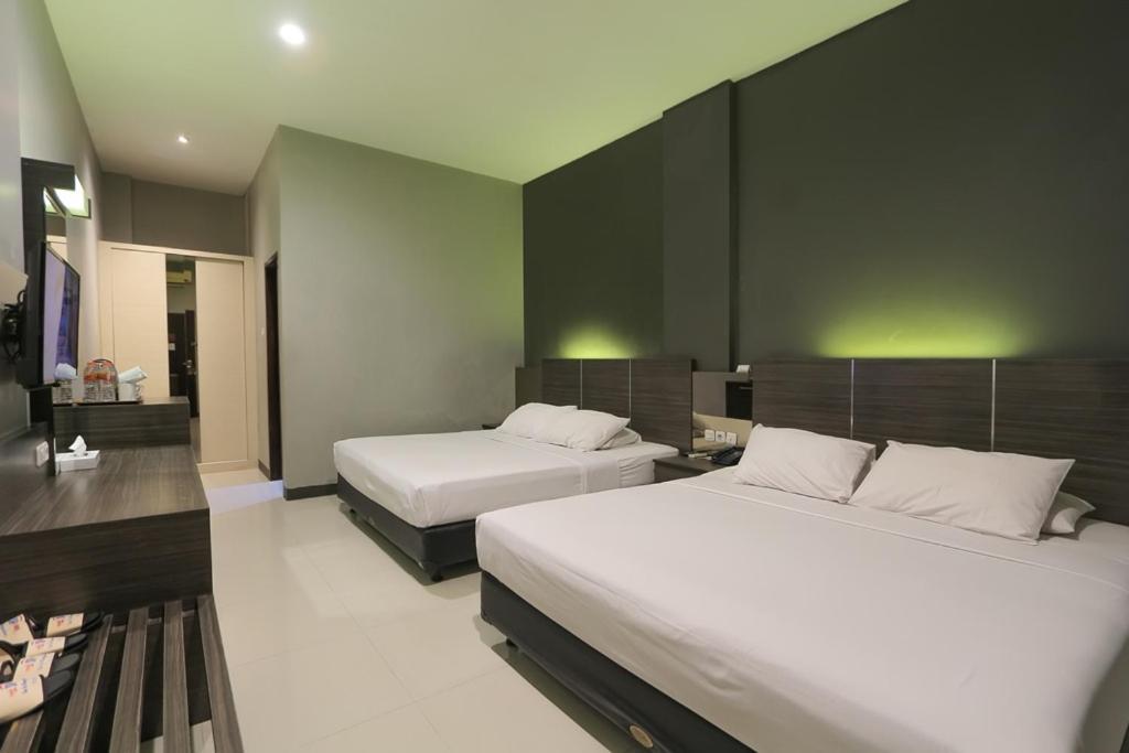 Sun In Pangandaran Hotel Exterior photo